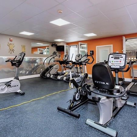 2Br Suite At The Grand Castle Pool Gym & Parking Grandville Exteriér fotografie